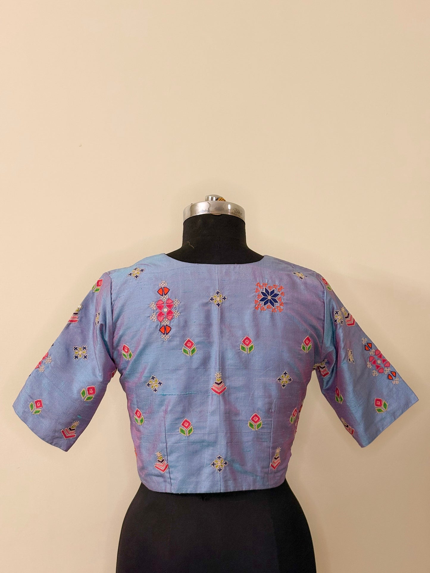 Two-Tone Raw Silk Mochi Bharat Blouse (Semi-Stitched)