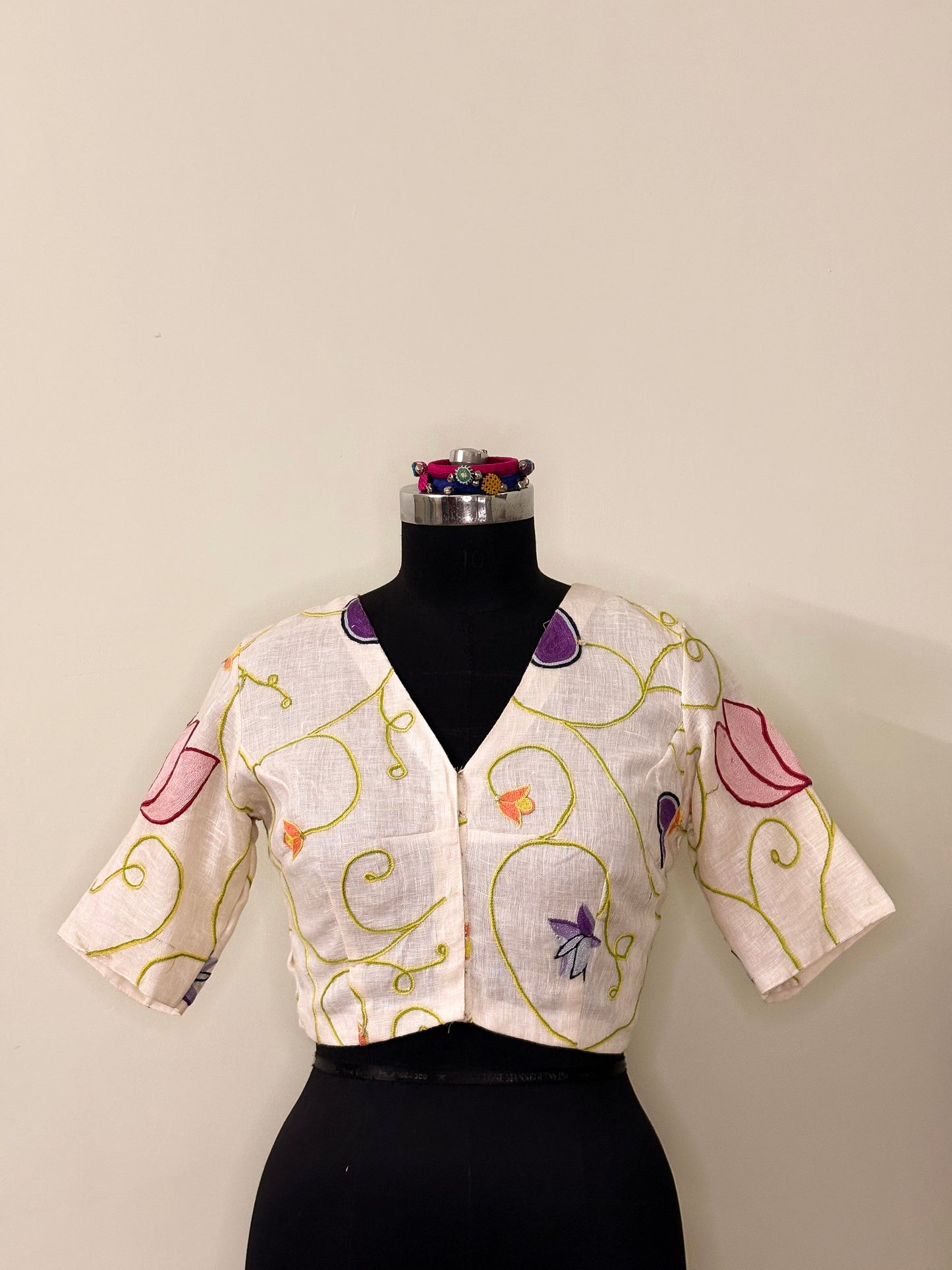 White Linen Ari Blouse (Semi-Stitched)