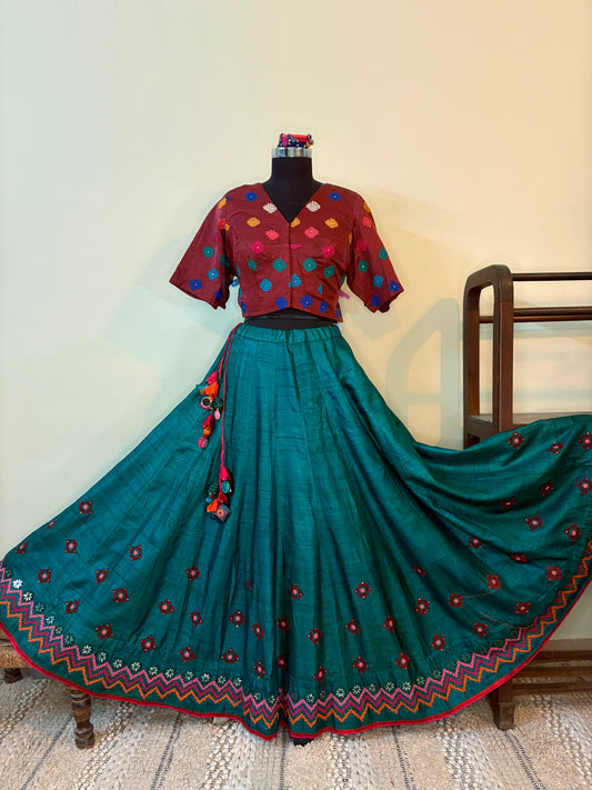 Bottle Green Matka Silk Ari Mirror Work Chaniya